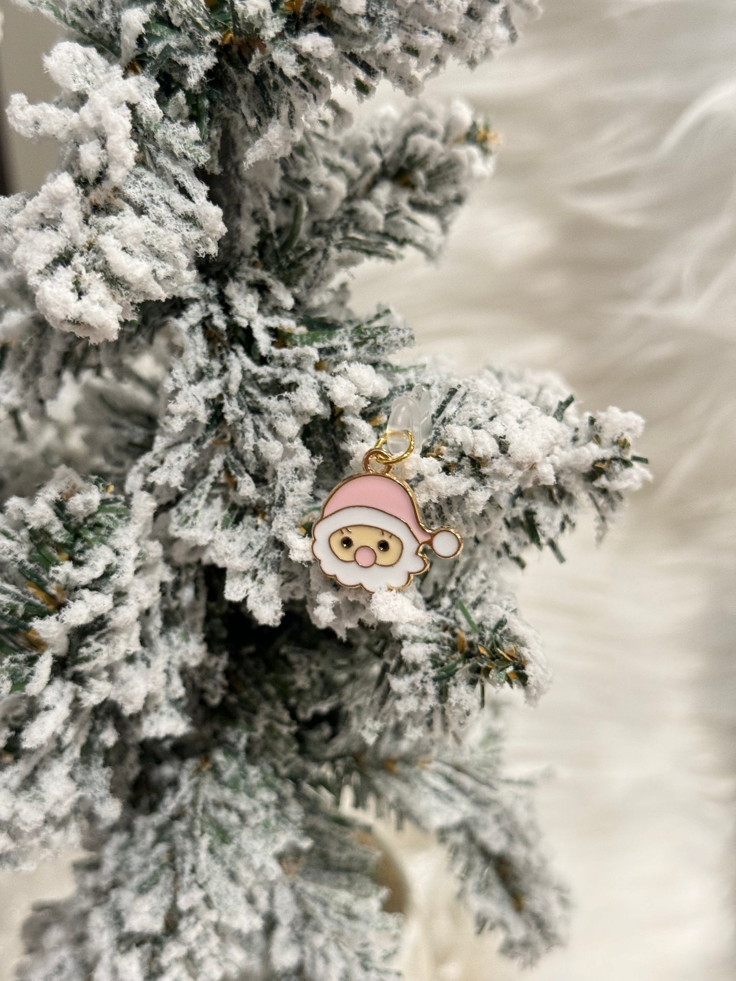 Holiday e-Reader and Phone Charm Dust Plug | Holiday Bookish aesthetic Kindle Charms| bookish gift for her | book accessories | Kindle Dust Plug (Copy)